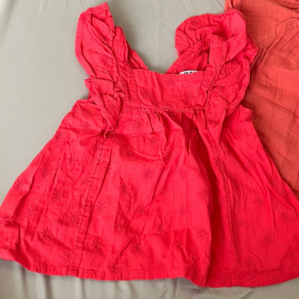 🌸 3/$15 Kids blouse 3T - Picture 3 of 15